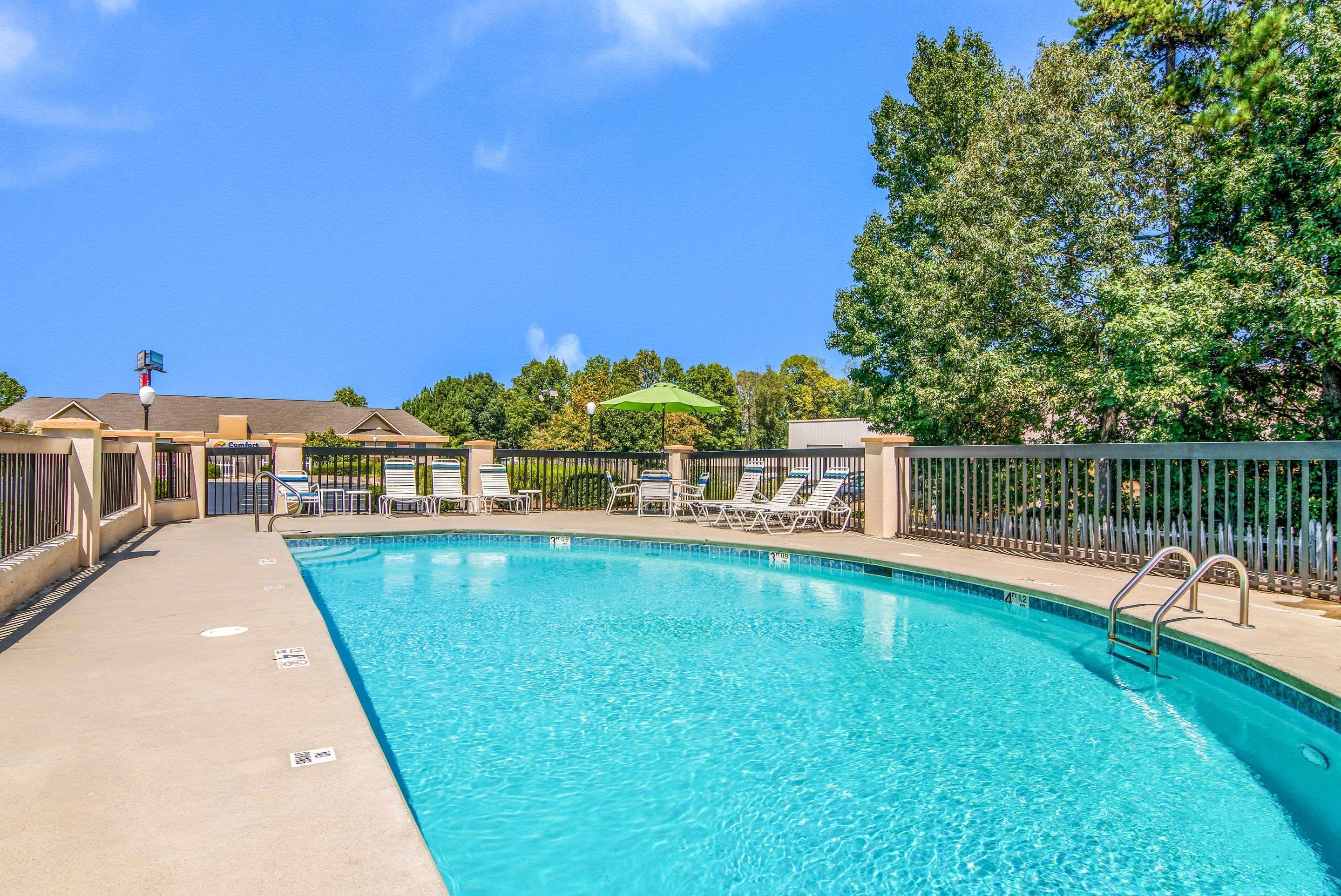 Quality Inn Suwanee I-85 Esterno foto
