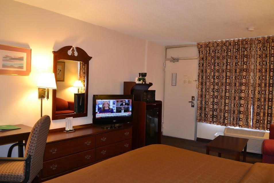 Quality Inn Suwanee I-85 Esterno foto