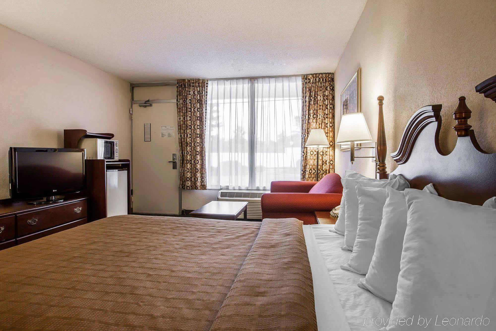 Quality Inn Suwanee I-85 Esterno foto