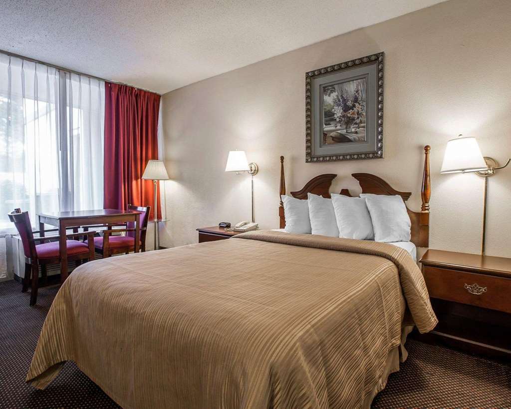 Quality Inn Suwanee I-85 Camera foto