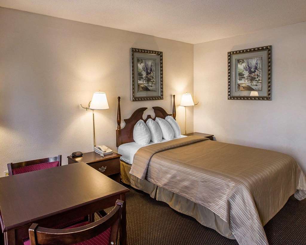 Quality Inn Suwanee I-85 Camera foto